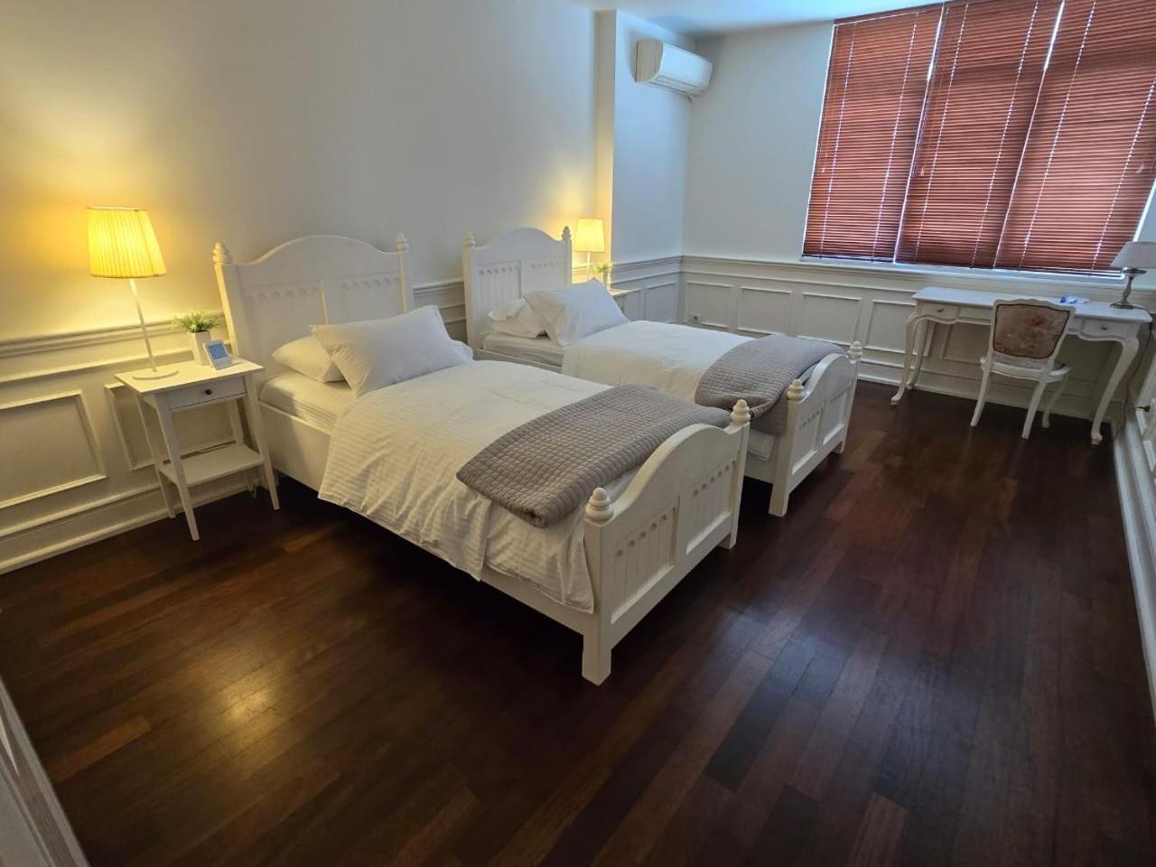 Lana Riverside Apartment Tiranë Ngoại thất bức ảnh