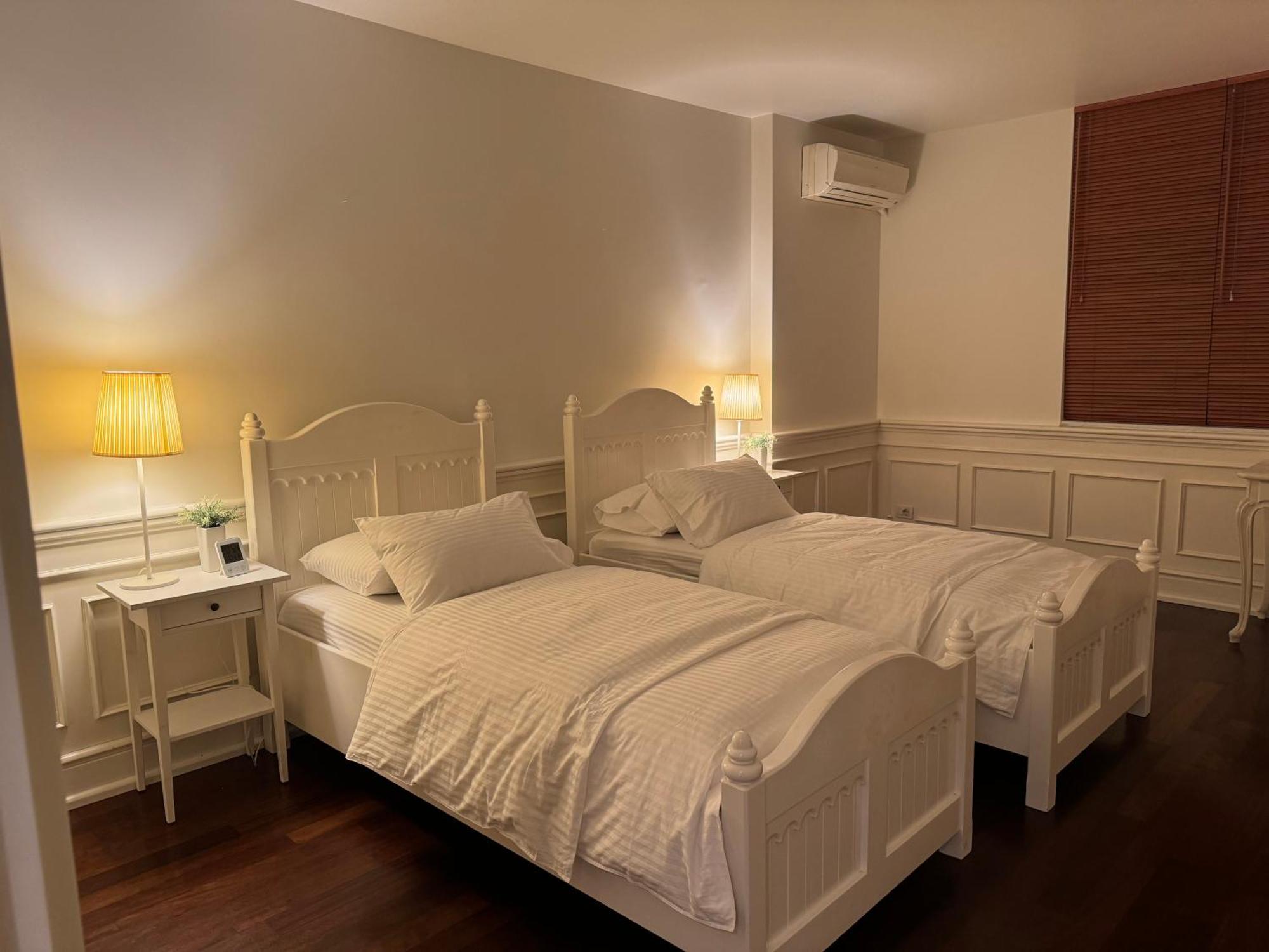Lana Riverside Apartment Tiranë Ngoại thất bức ảnh