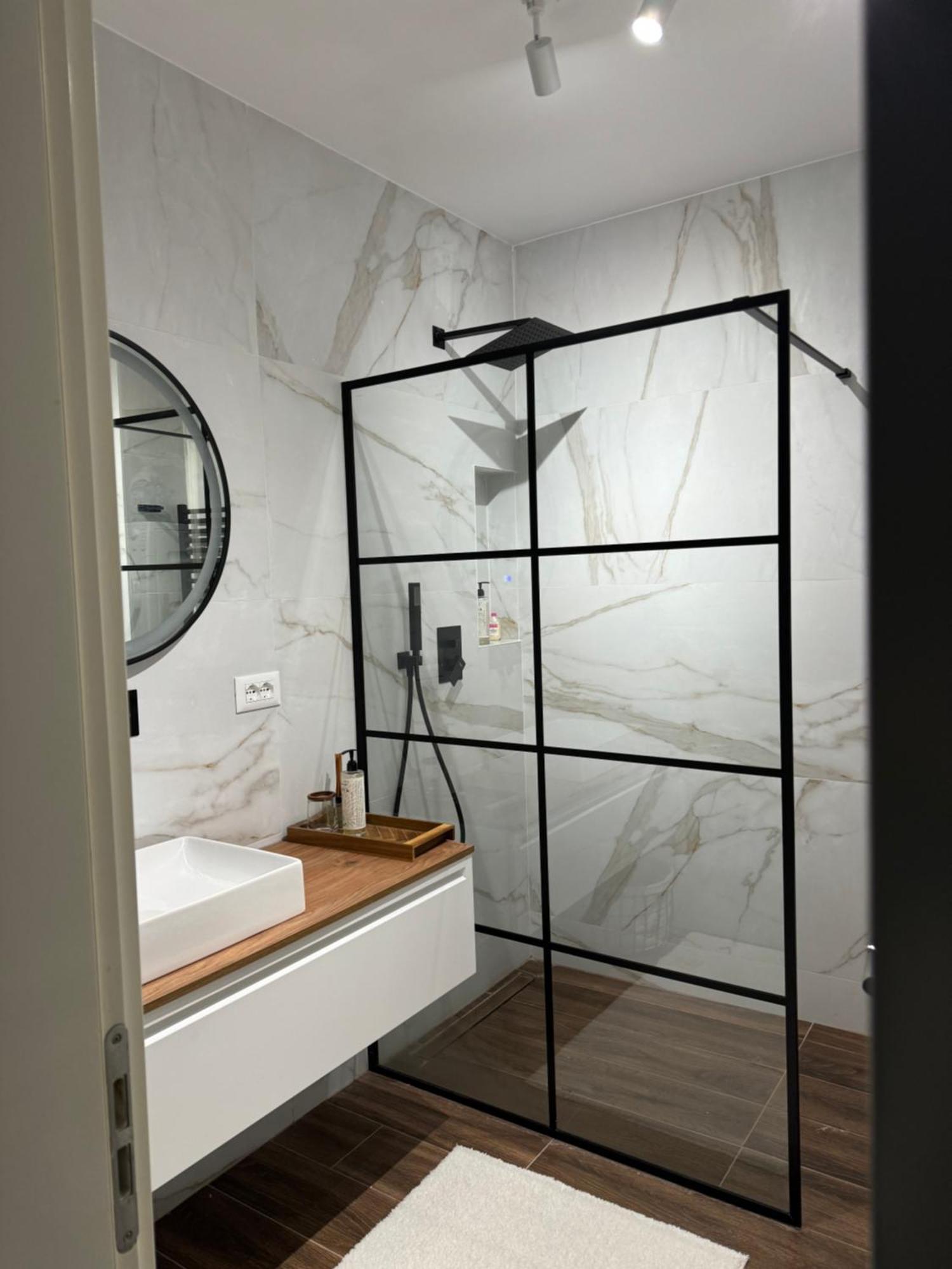 Lana Riverside Apartment Tiranë Ngoại thất bức ảnh